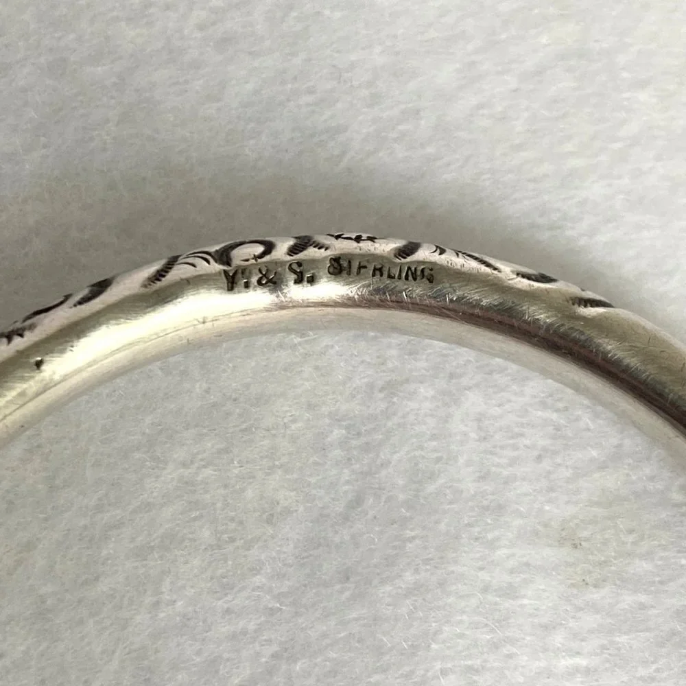 VTG Childrens Youth Sterling Silver 925 Y&S Round Repousse Bangle Bracelet Sz 6